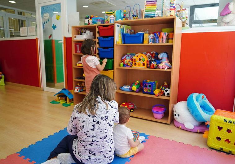 Los salmantinos presentan 2.168 solicitudes para escolarizar gratis a sus hijos de 1 a 3 años