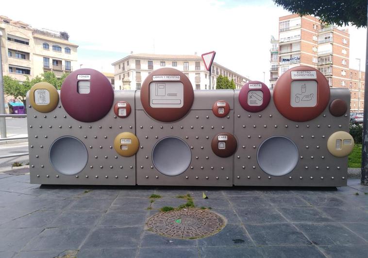 El nuevo mobiliario urbano de Salamanca con el que reciclar será más fácil