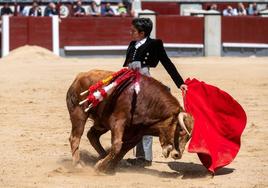 Marco Pérez, durante su actuación en Las Ventas.