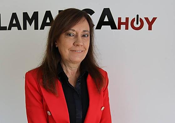 Ángela Gómez Fraile, en la oficina de Salamancahoy.