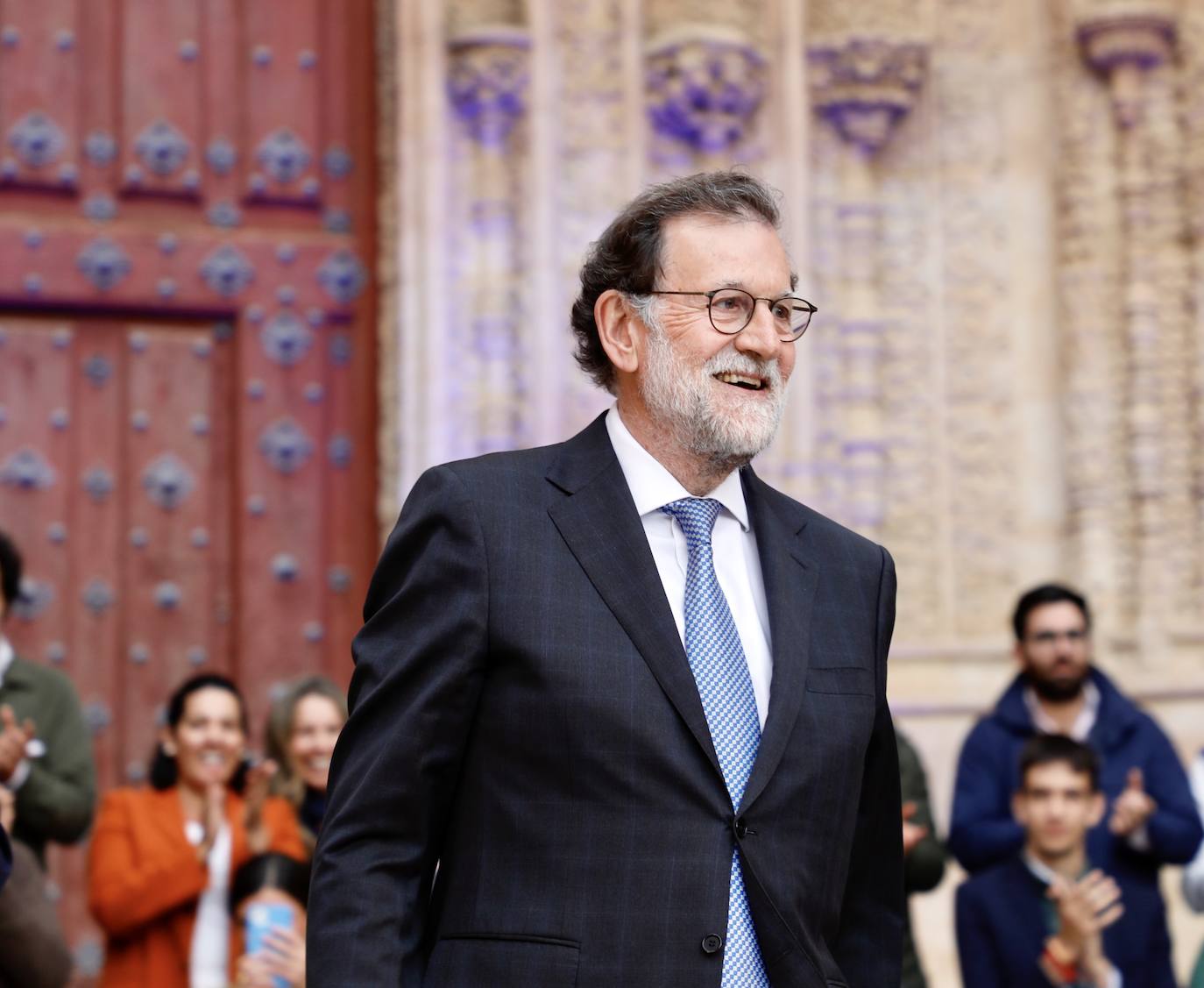 Imagen secundaria 2 - García Carbayo reclama «una marea de voto &#039;popular&#039;» en Salamanca