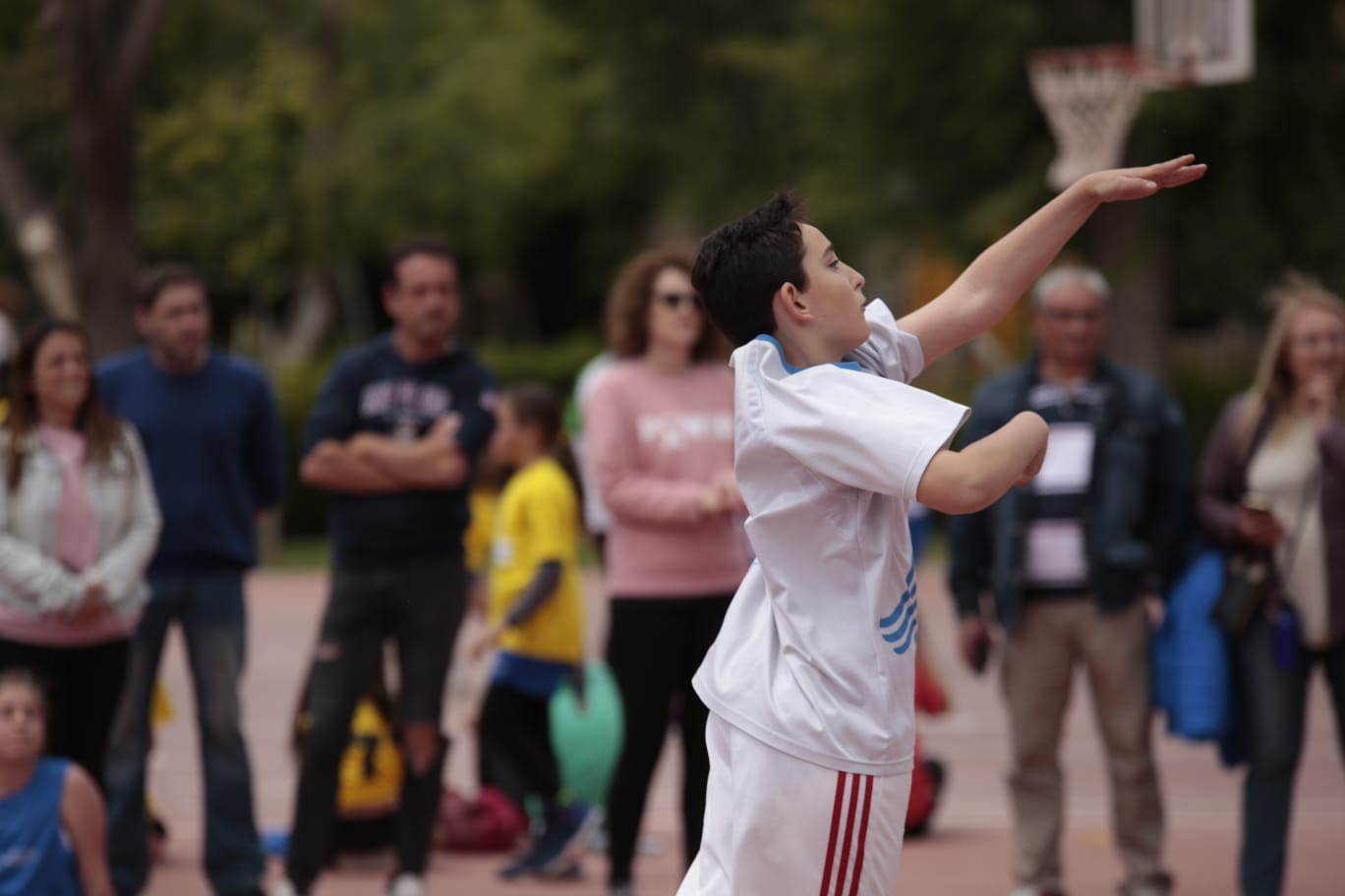 El Día del MiniBasket reúne a 800 chavales en Jesuitas