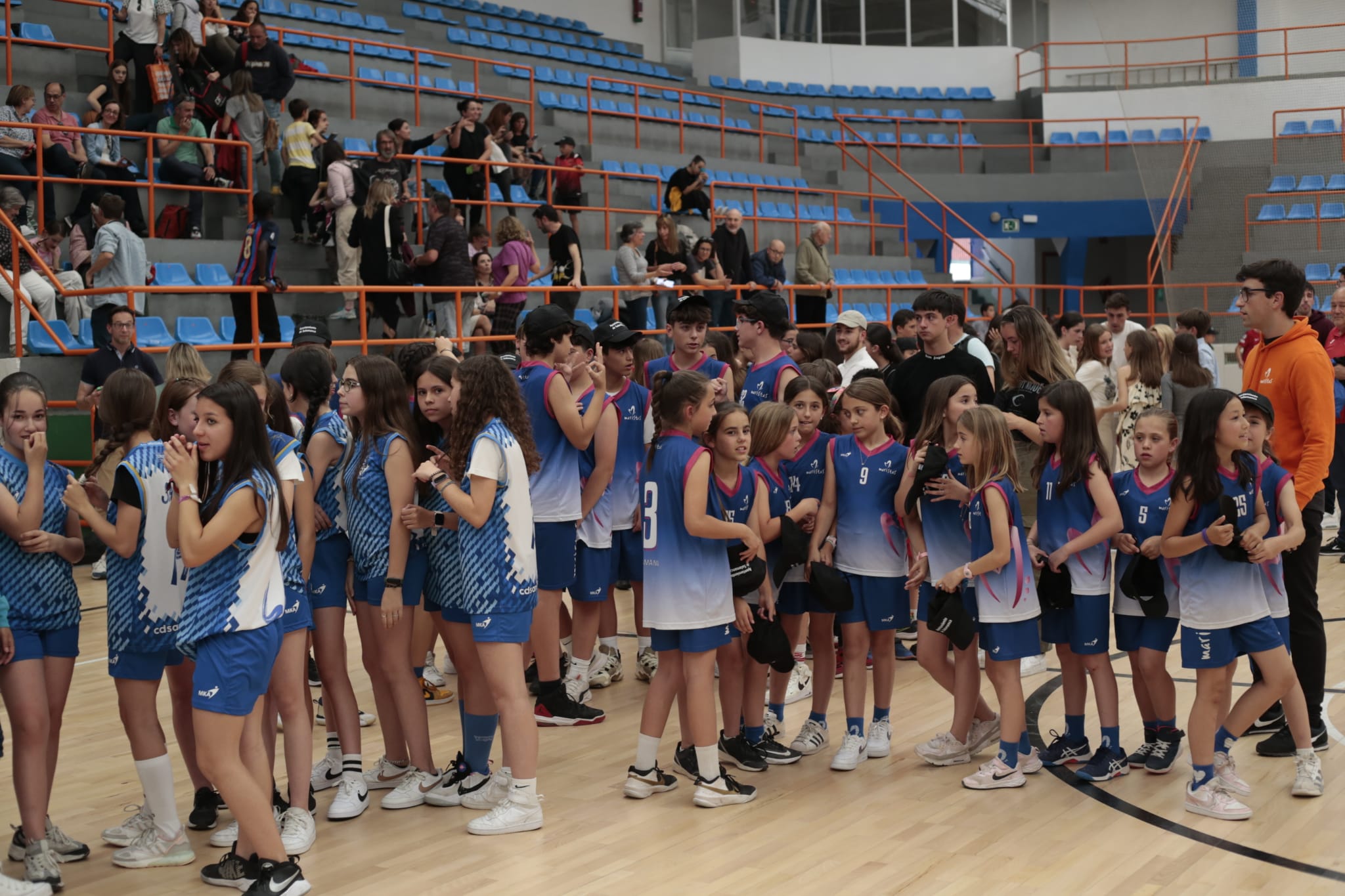 Fiesta final de los Juegos Escolares con la entrega de las medallas