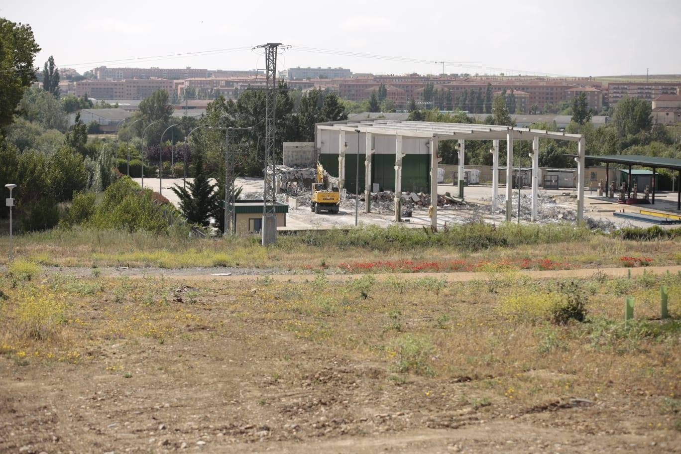 El polémico parque de maquinaria junto al Tormes ya es historia
