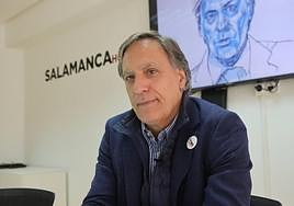 El alcalde y candidato del PP, Carlos García Carbayo, en la redacción de Salamancahoy.