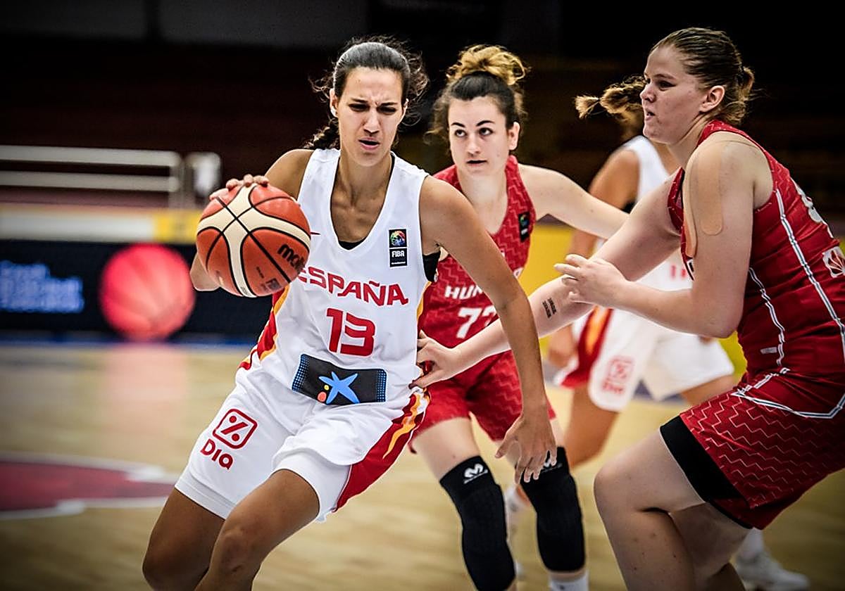 Lucía Rodríguez, con España.