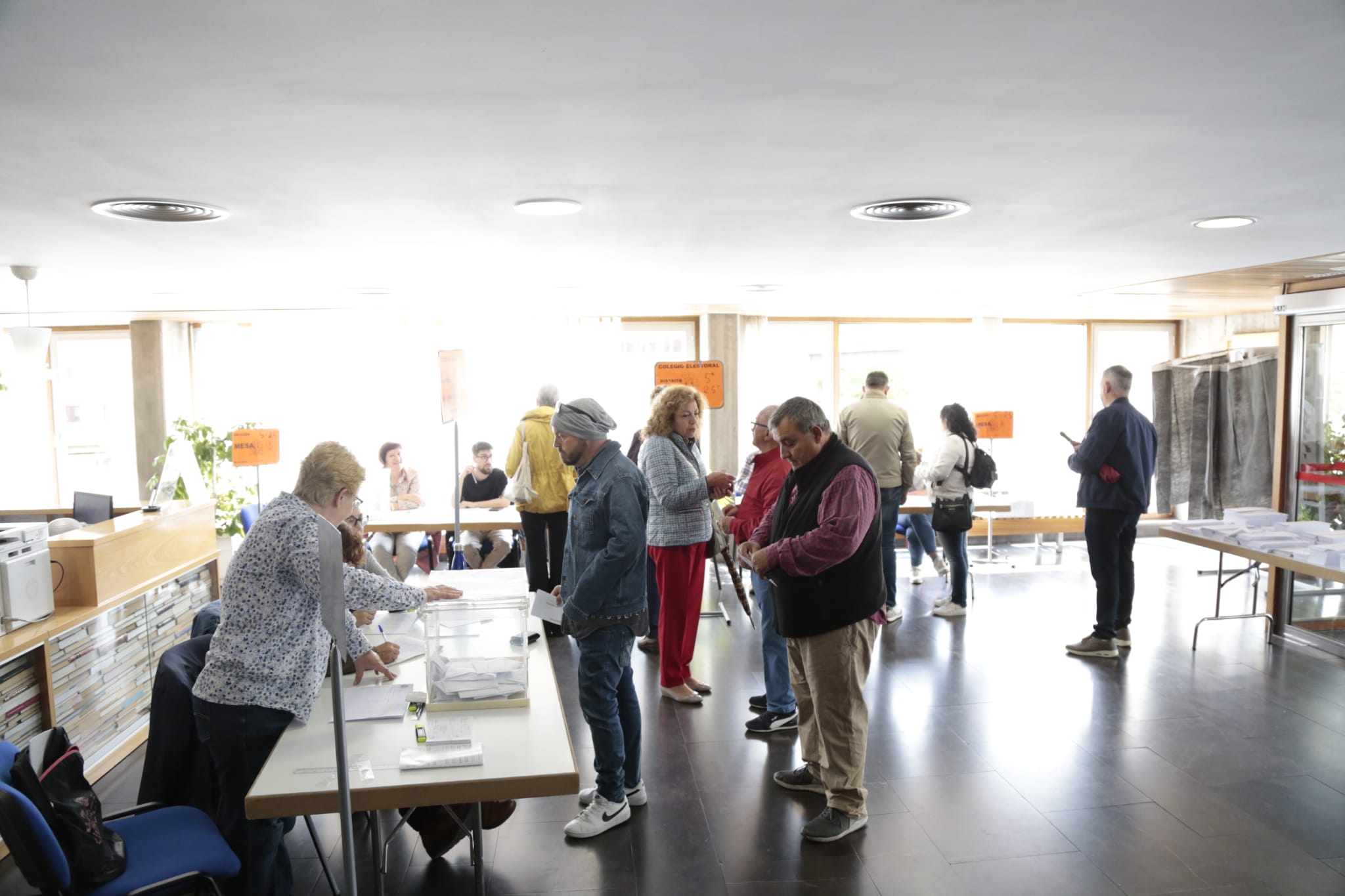 Normalidad en la jornada electoral en Salamanca