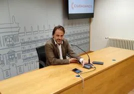 Fernando Castaño en la sala de prensa del Ayuntamiento.