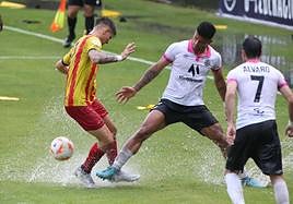 Colas para acceder al estadio