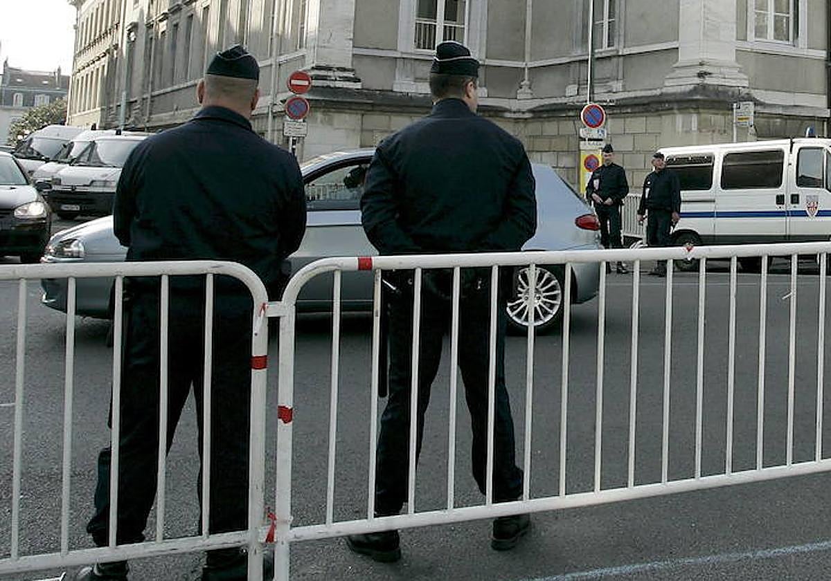 Dos gendarmes francés, en una imagen de archivo.