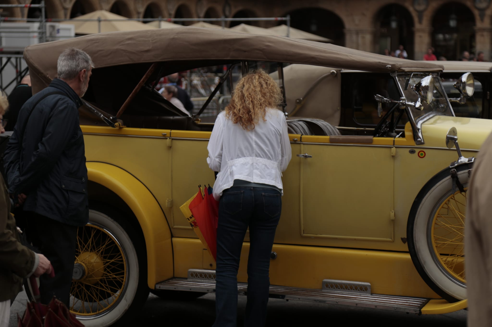 Los coches de la 25º edición del Rally Protagonistas llegan a Salamanca