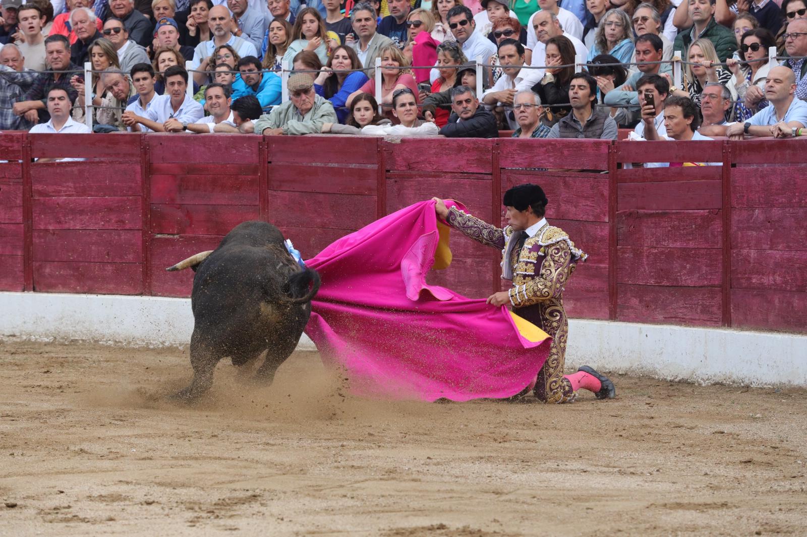 Apoteósica despedida de López Chaves en Ledesma