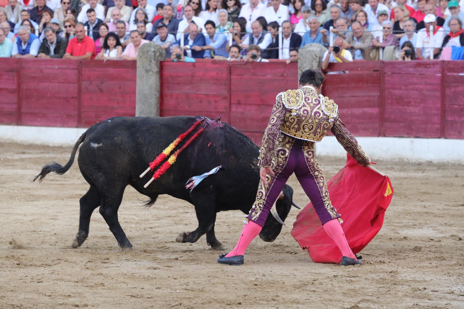 Apoteósica despedida de López Chaves en Ledesma