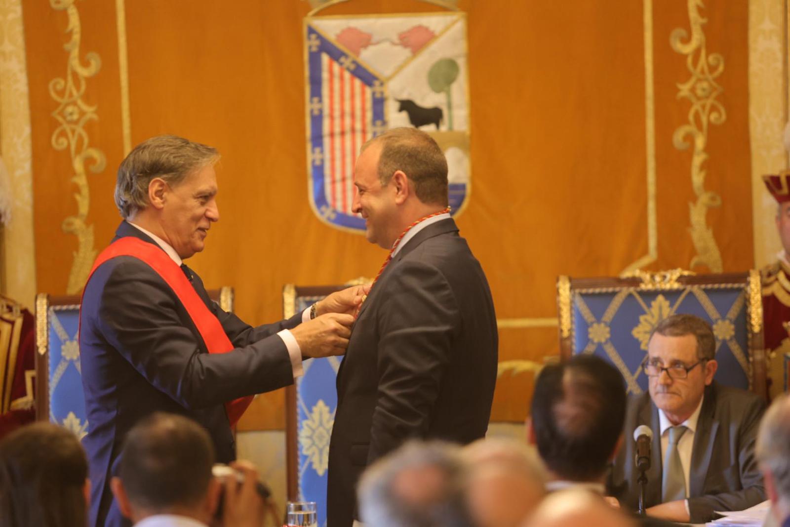 Carlos García Carbayo ya es alcalde de Salamanca