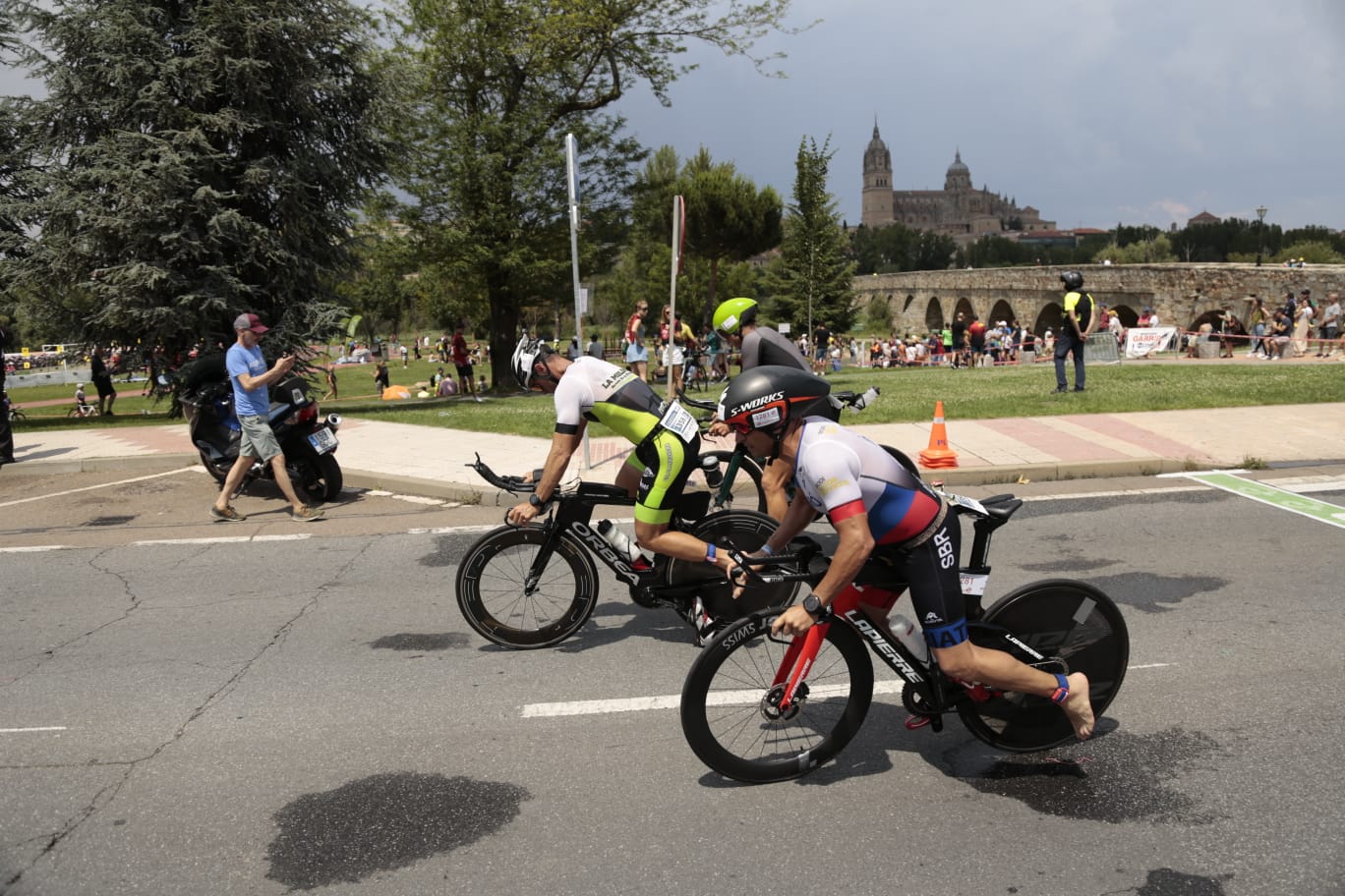 Casi 1.000 participantes en el Campeonato de España de Triatlón y Aquabike MD Salamanca 2023