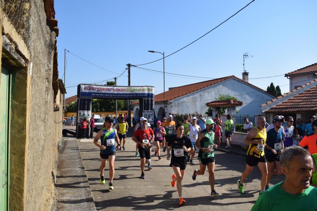 Un centenar de corredores en la IX Carrera Popular Alba de Yeltes