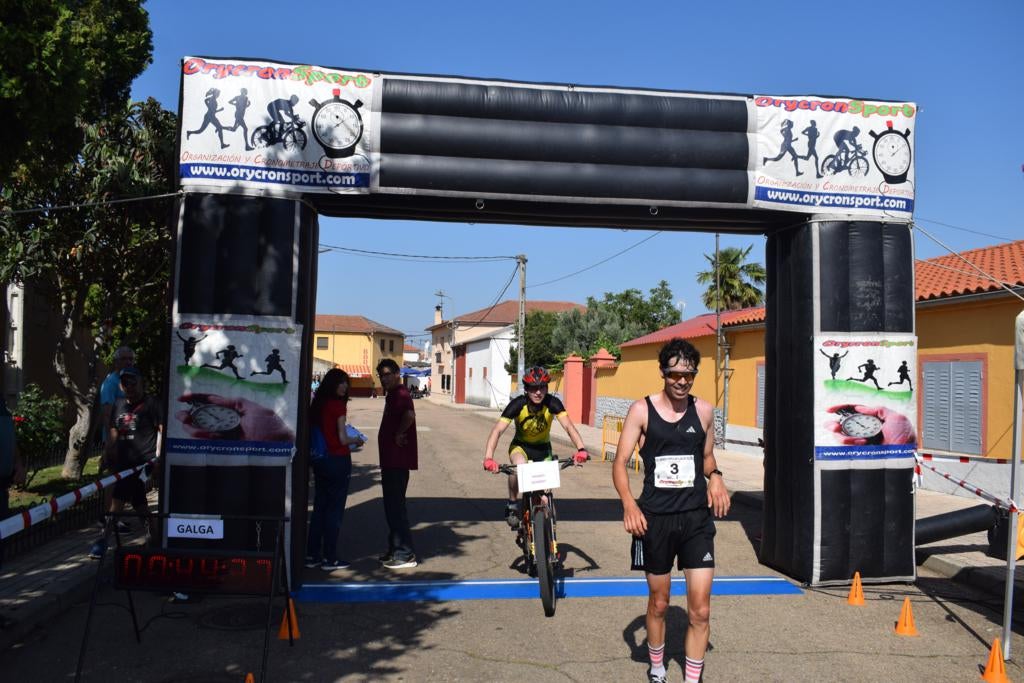 Un centenar de corredores en la IX Carrera Popular Alba de Yeltes