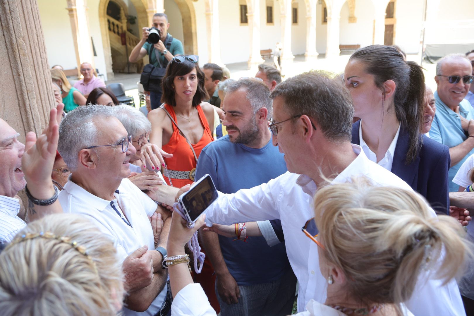 Feijóo visita Salamanca antes de la campaña electoral