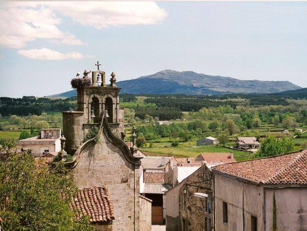 Navasfrías, uno de los pueblos más frescos de la provincia.
