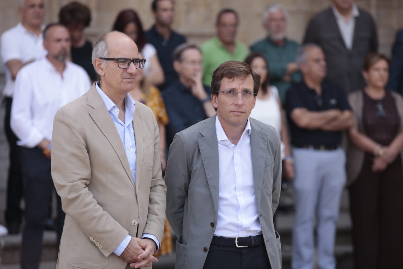 Almeida visita Salamanca y apuesta por su comunicación ferroviaria con Madrid