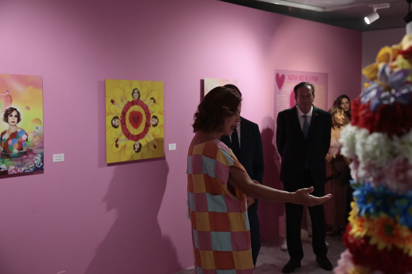 Ágatha Ruiz de la Prada presenta sus memorias en la Casa Lis