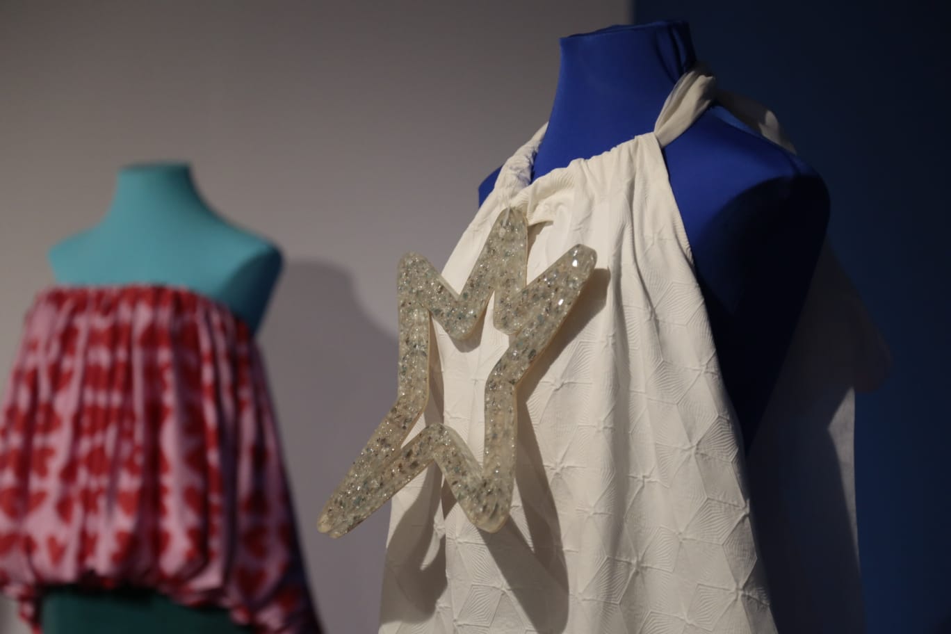 Ágatha Ruiz de la Prada presenta sus memorias en la Casa Lis