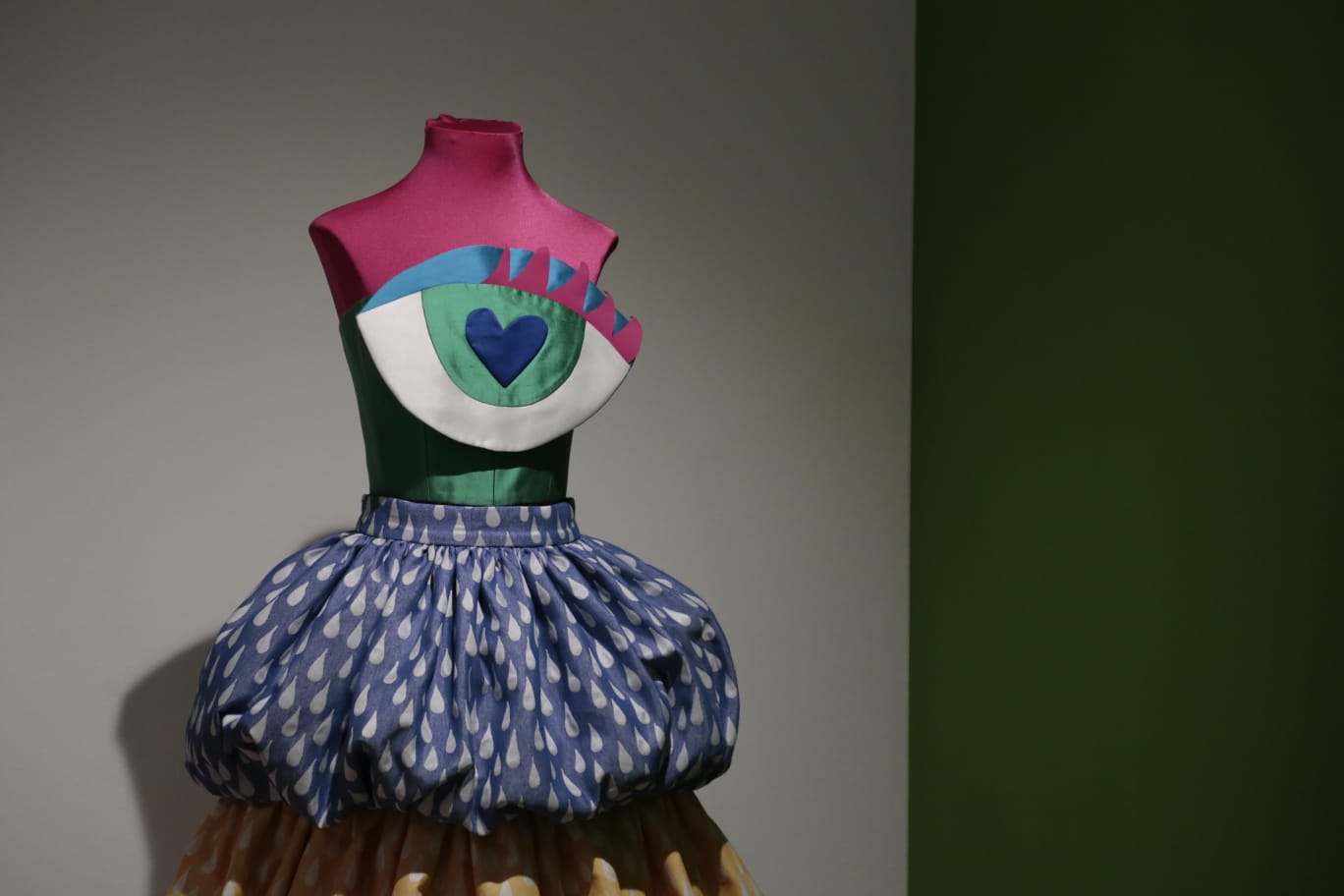 Ágatha Ruiz de la Prada presenta sus memorias en la Casa Lis