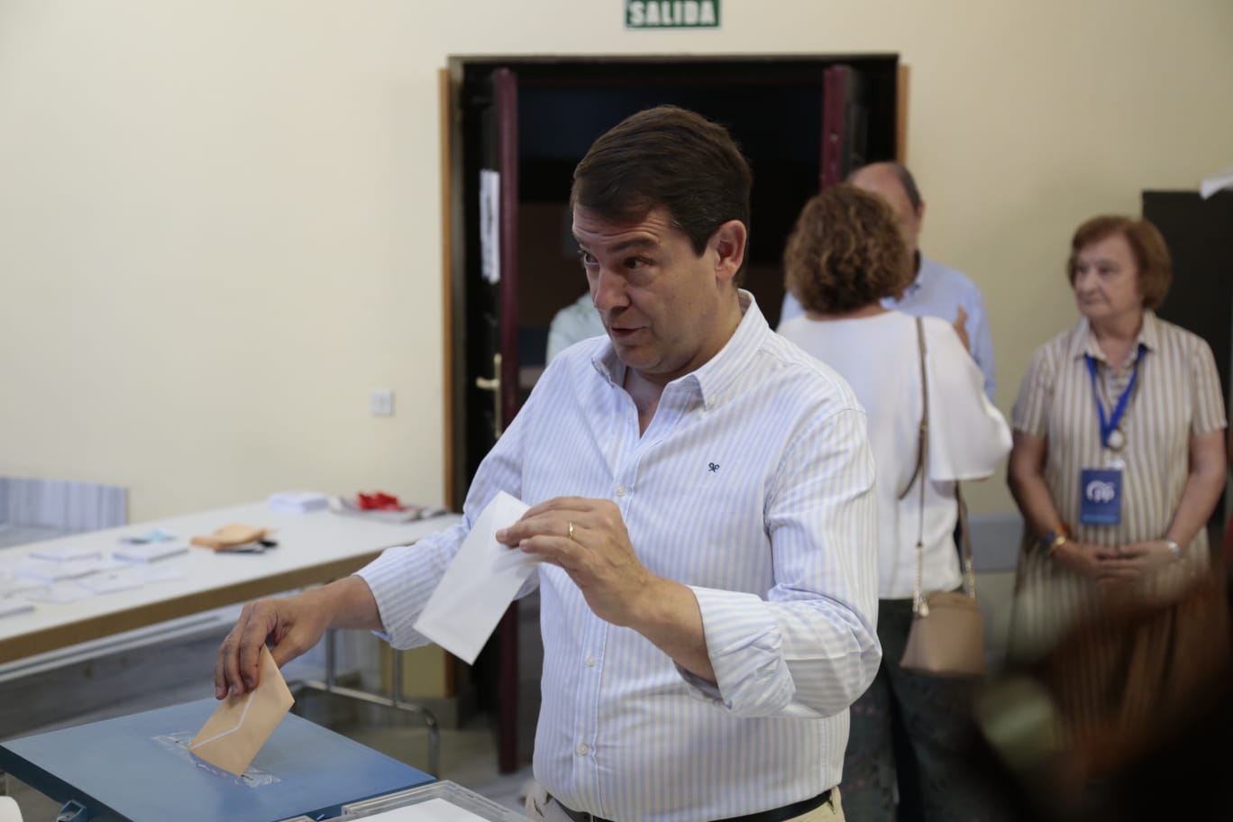 Normalidad en las primeras horas de la jornada electoral en Salamanca