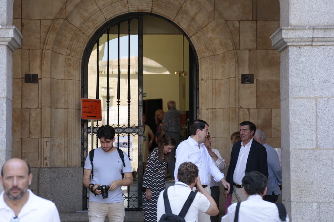 Normalidad en las primeras horas de la jornada electoral en Salamanca