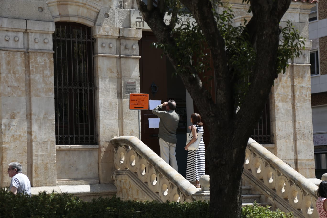 Normalidad en las primeras horas de la jornada electoral en Salamanca