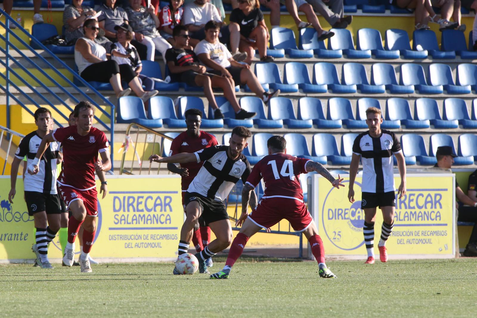 Unionistas inicia la pretemporada cayendo goleado en el Reina por el Alcorcón