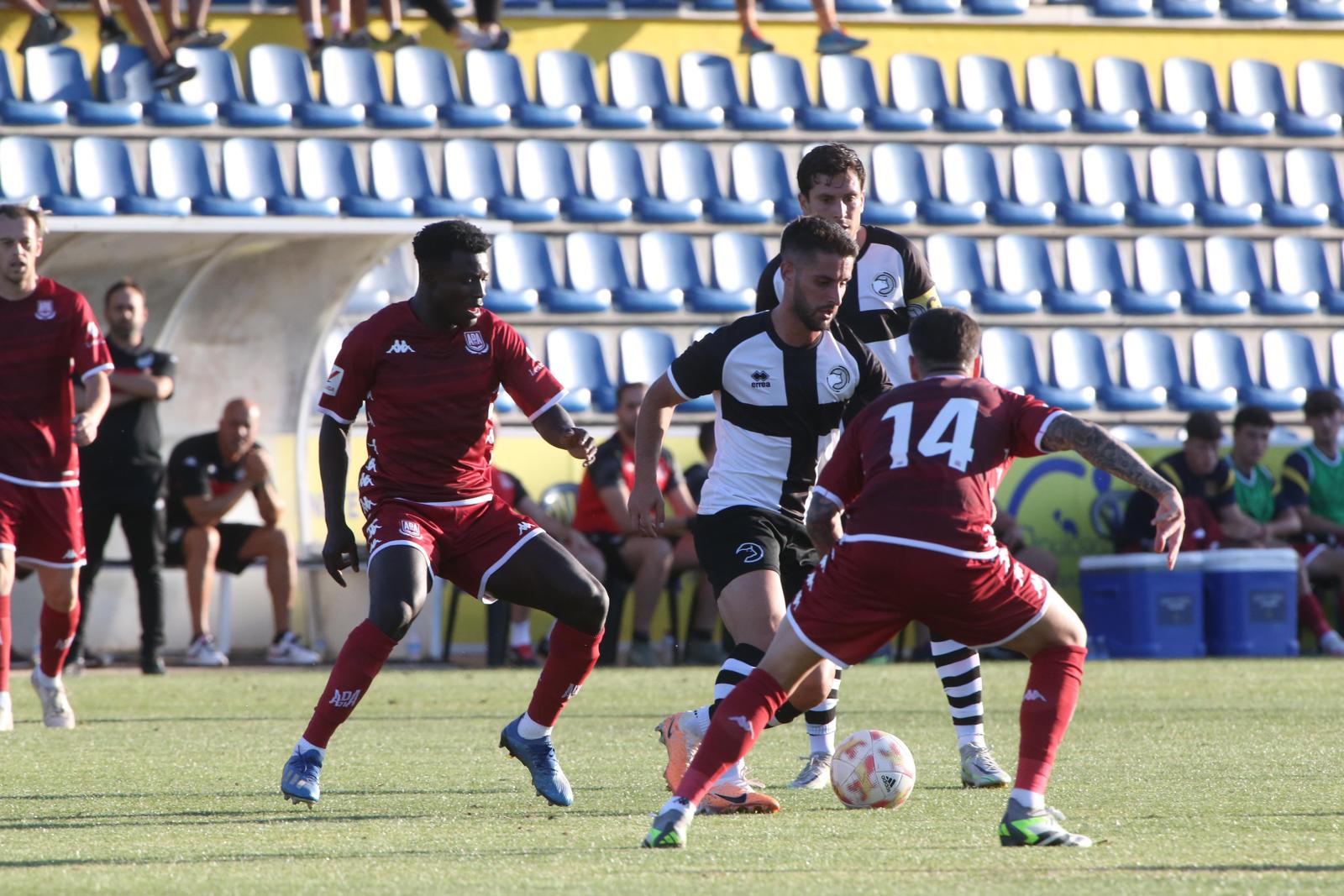 Unionistas inicia la pretemporada cayendo goleado en el Reina por el Alcorcón
