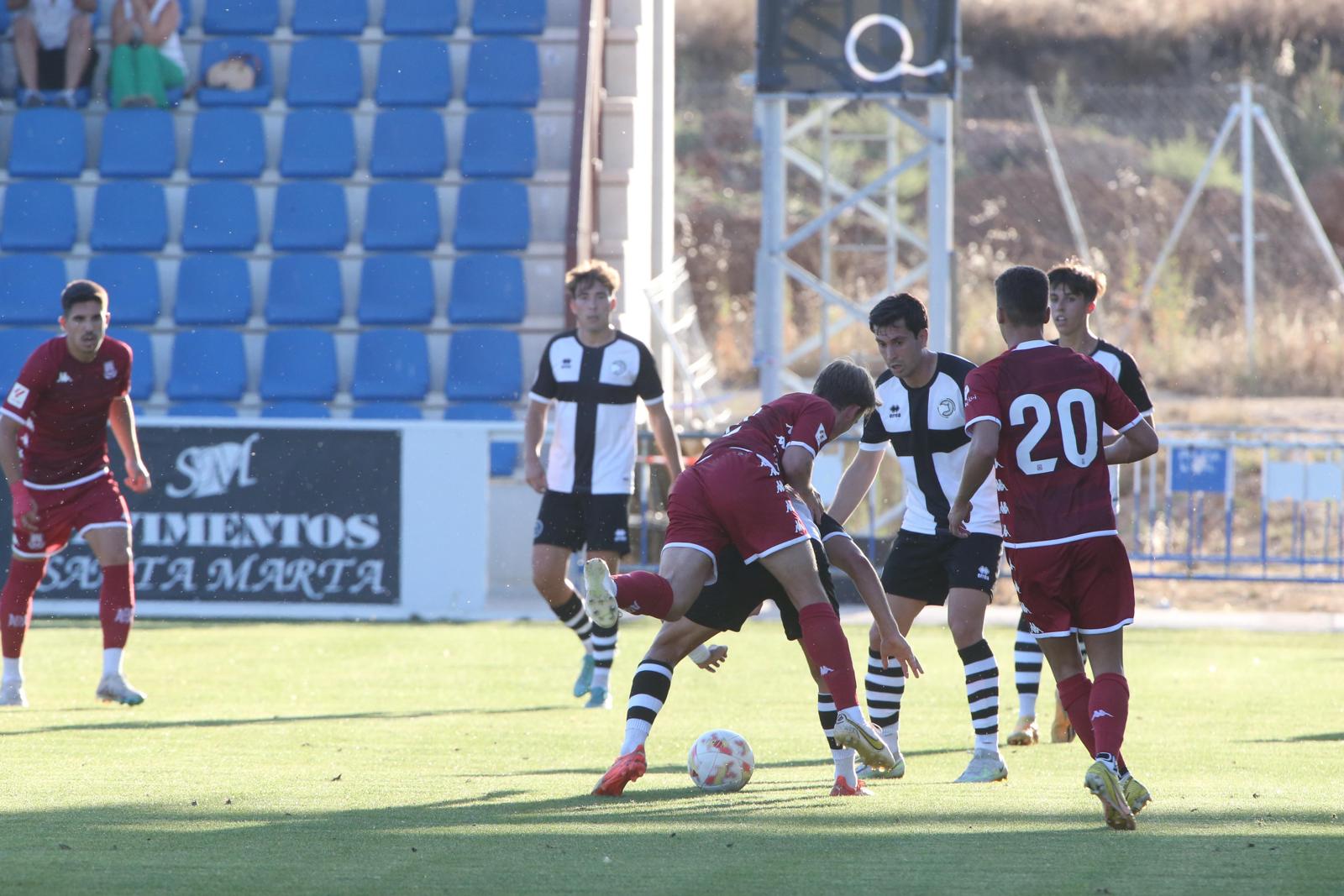 Unionistas inicia la pretemporada cayendo goleado en el Reina por el Alcorcón