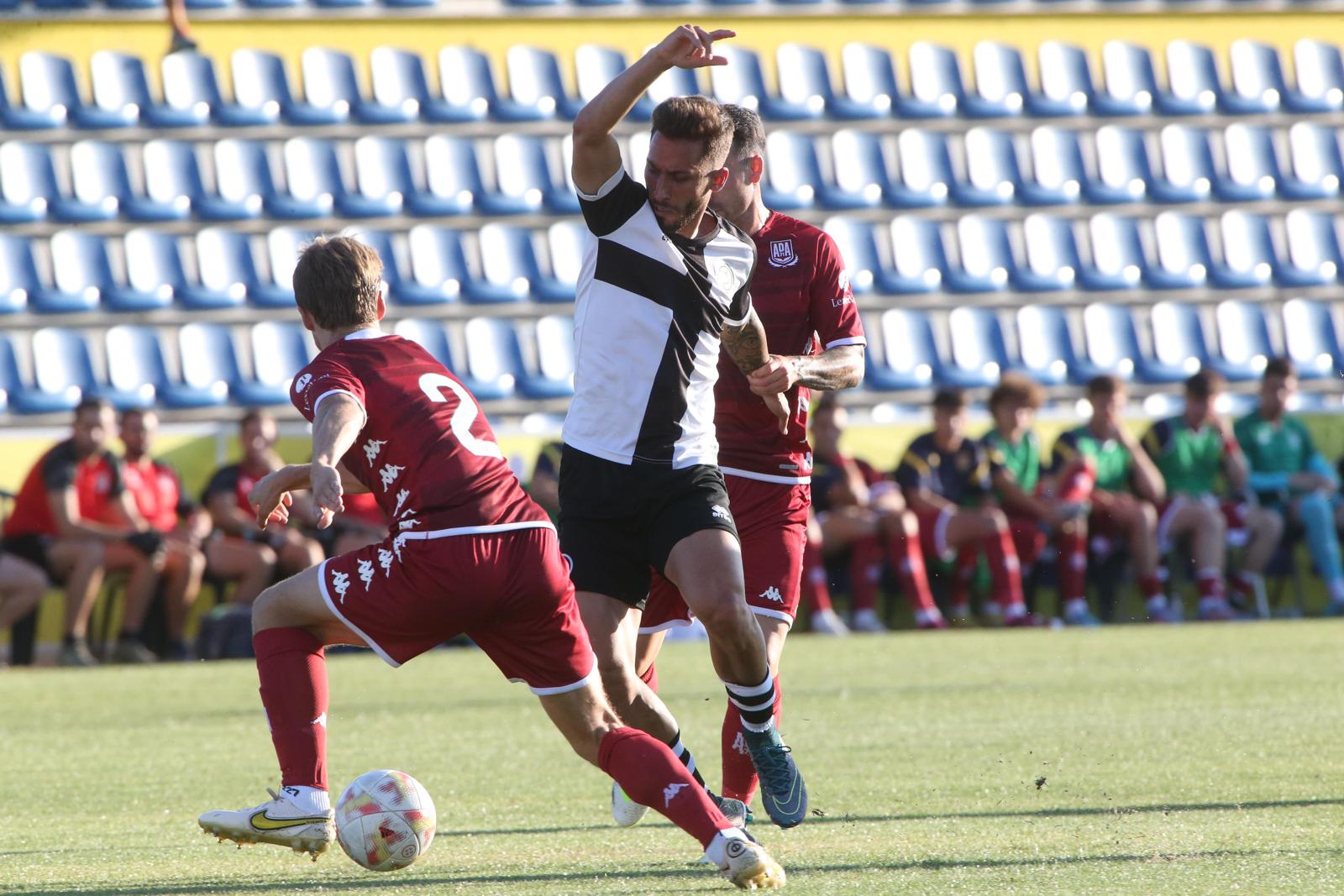 Unionistas inicia la pretemporada cayendo goleado en el Reina por el Alcorcón