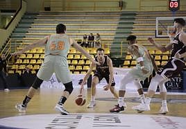 Imagen de un partido de la pasada temporada.