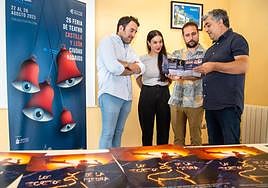 Participantes en la presentación.