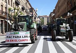 Protesta de ganaderos y agricultores en el centro de Salamanca.