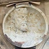 Los medallones de la Plaza Mayor de Salamanca, un viaje en piedra por la historia