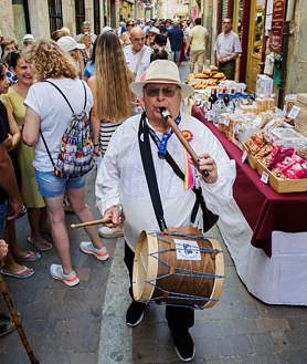 Imagen secundaria 2 - El Carnaval también se cuela en el Martes Mayor de Ciudad Rodrigo