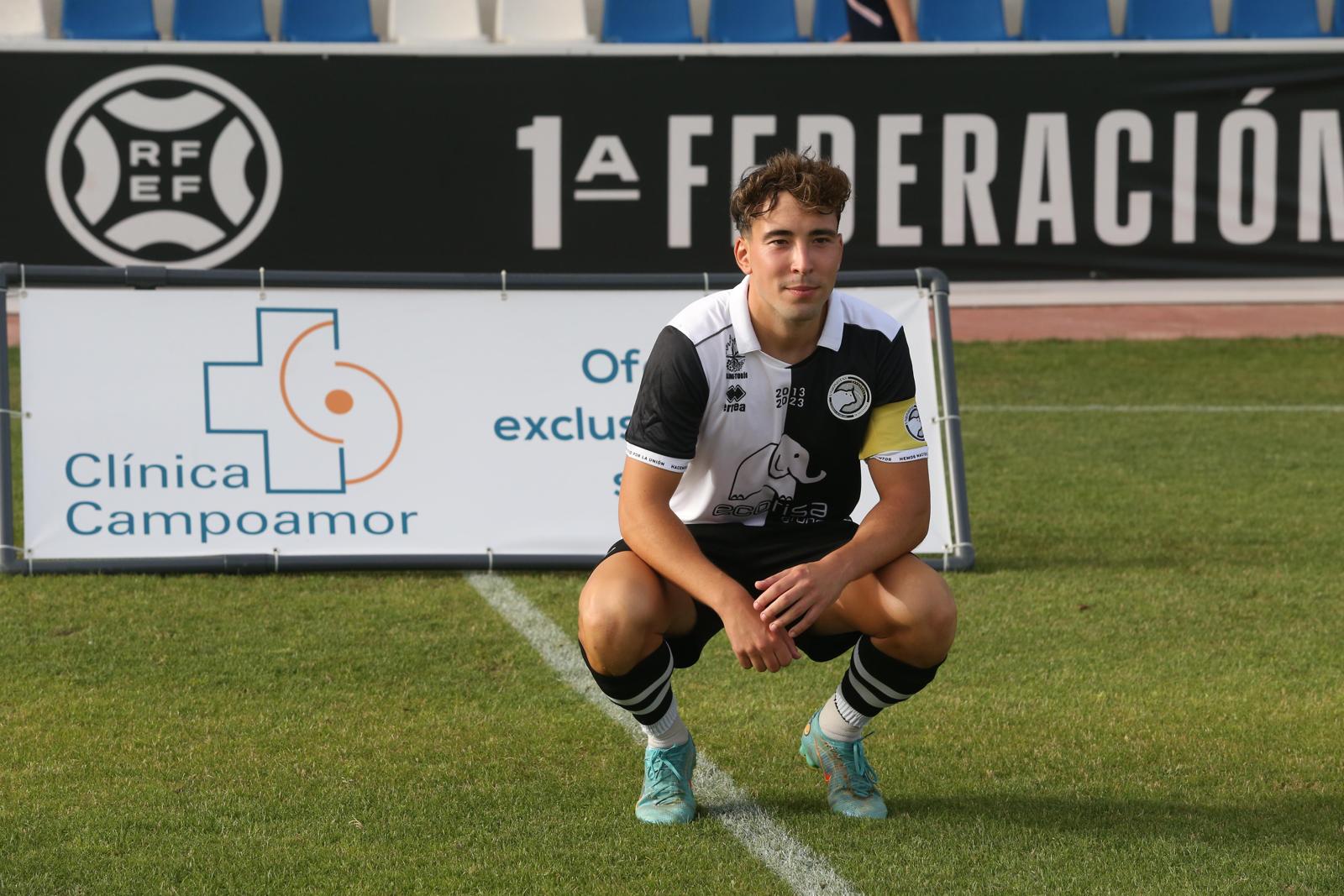 Unionistas vence en el Memorial UDS y presenta a la plantilla ante su afición