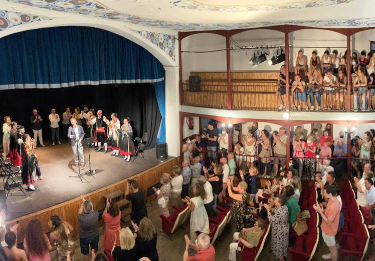 Imagen de archivo del Teatro León Felipe en Sequeros.