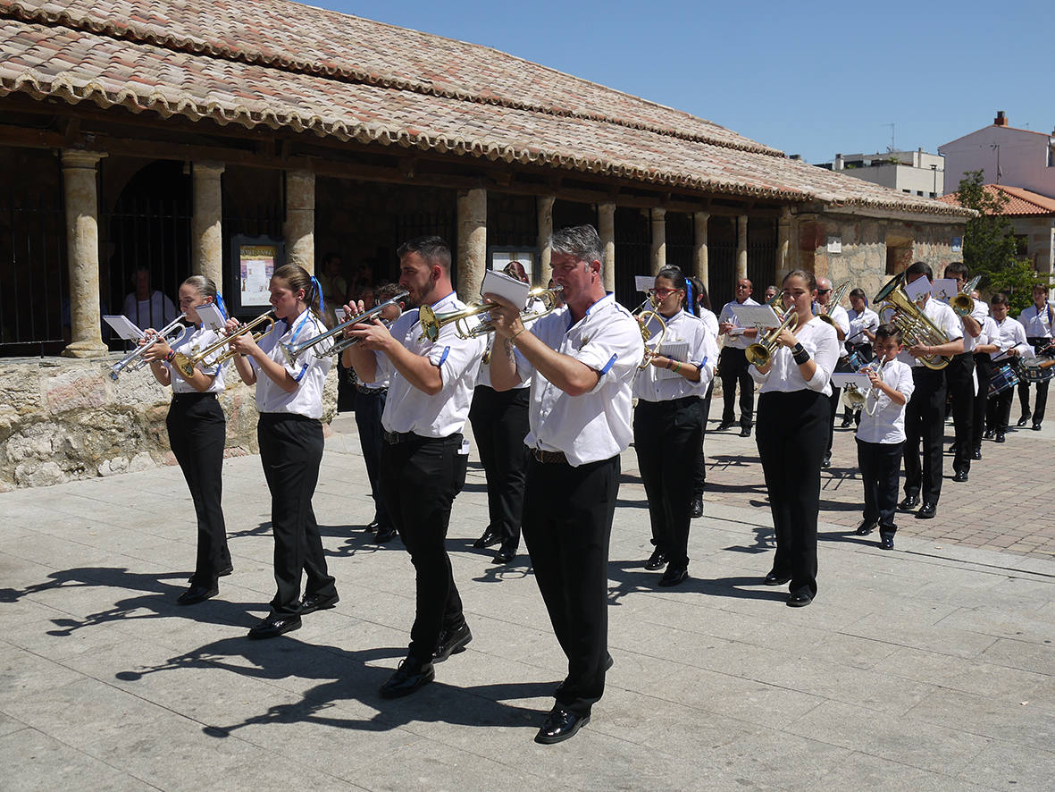 Carbajosa de la Sagrada celebra el día de su patrón San Roque