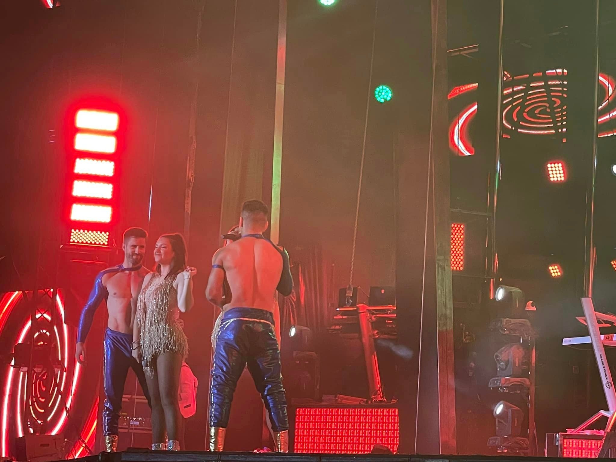 La orquesta Paris de Noia pone el colofón a las Ferias y Fiestas de Guijuelo