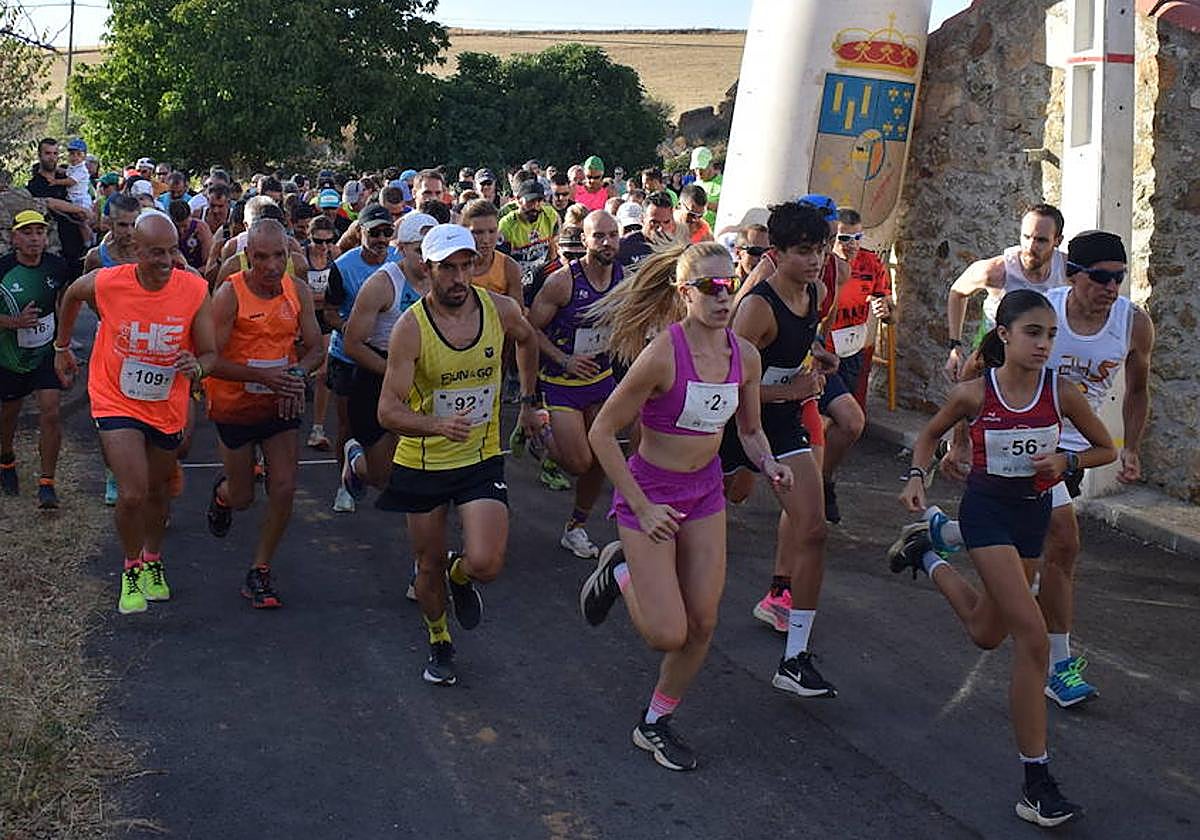 Exitosa XV Carrera Campestre de Valdemierque
