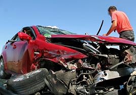 Estado en el que ha quedado el coche tras el accidente.