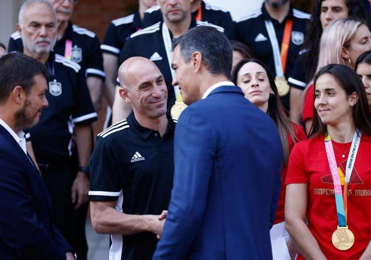 El Gobierno quiere que sean «las últimas horas de Rubiales» a la espera del TAD