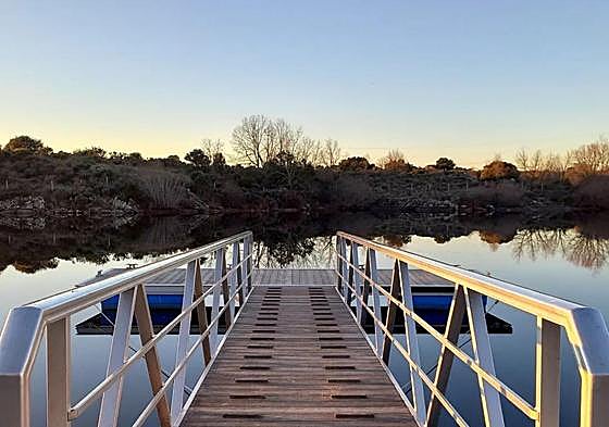 Embarcadero del Área Recreativa el Rocoso.