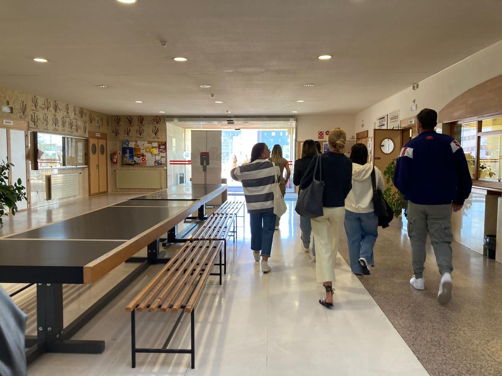 Imagen secundaria 1 - La USAL da el pistoletazo de salida a la vuelta a clase