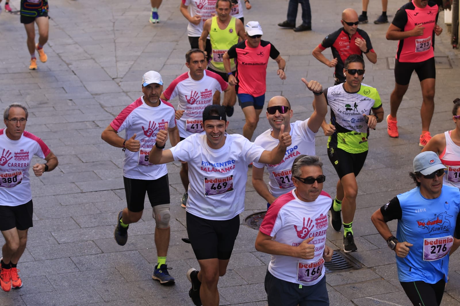 Carlos Gallego y Gema Martin ganan la carrera contra la Violencia de Género