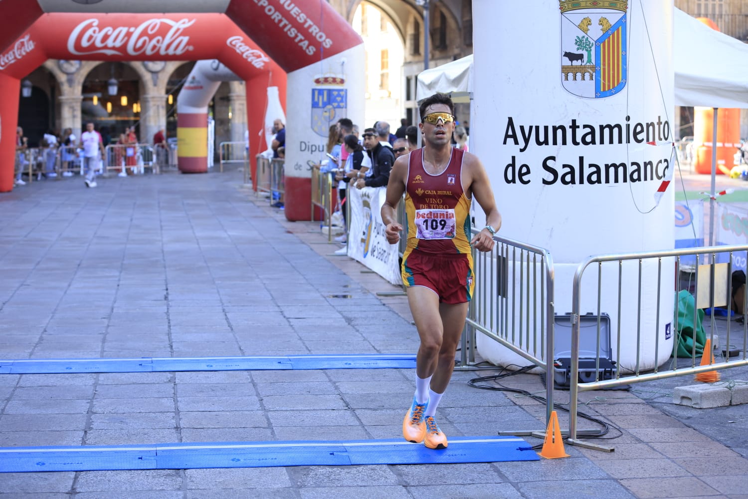 Carlos Gallego y Gema Martin ganan la carrera contra la Violencia de Género